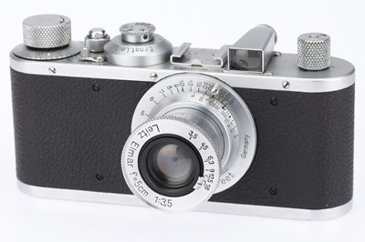 Lot 2 - A Leica Standard 35mm Viewfinder Camera