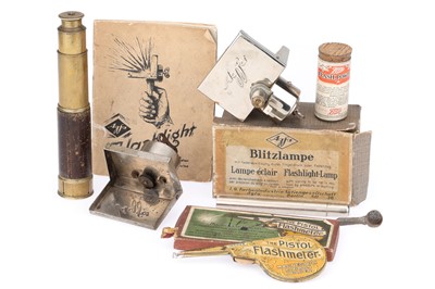 Lot 578 - ꩜ An Pair of Agfa Pan Flashes