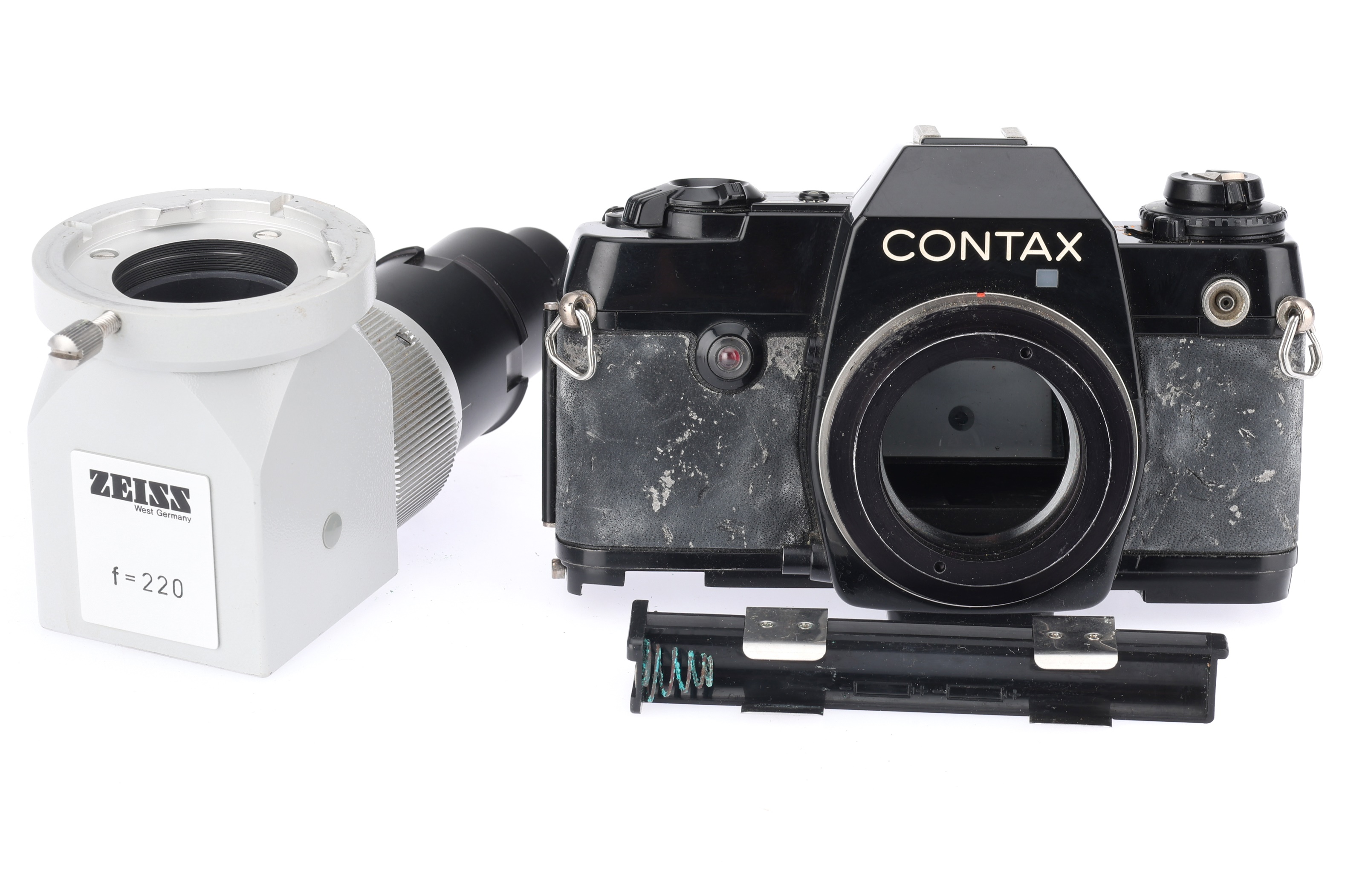 camさん専用 Lot 201 - A Contax 137 MD Quartz 35m SLR Camera &