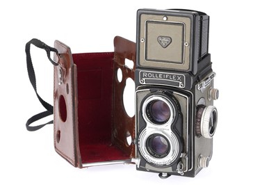 Lot 377 - A Rolleiflex T Medium Format TLR Camera
