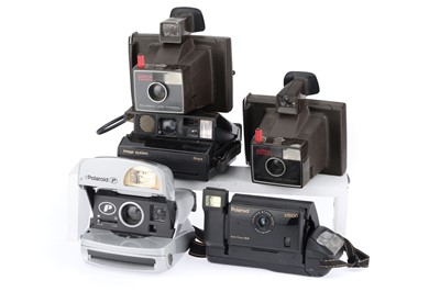 Lot 272 - A Group of Polaroid Instant Film Cameras