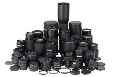 Lot 323 - A Selection of Camera Lenses