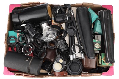 Lot 395 - A Large Quantity of Mixed Photographica