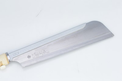 Lot 98 - A Modern Japanese Kokogiri Razor Saw